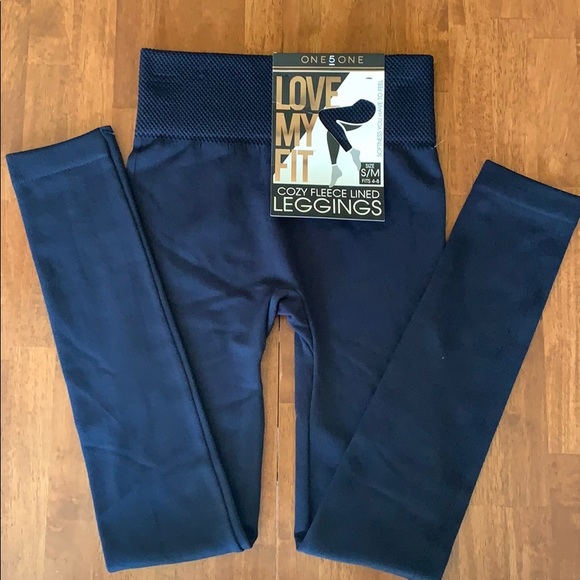 🇺🇸 3/$13 Must Bundle 3 🇺🇸 items for discount. - Picture 2 of 8